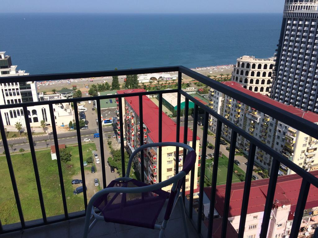 Apartments Inasaredze Батумі Екстер'єр фото