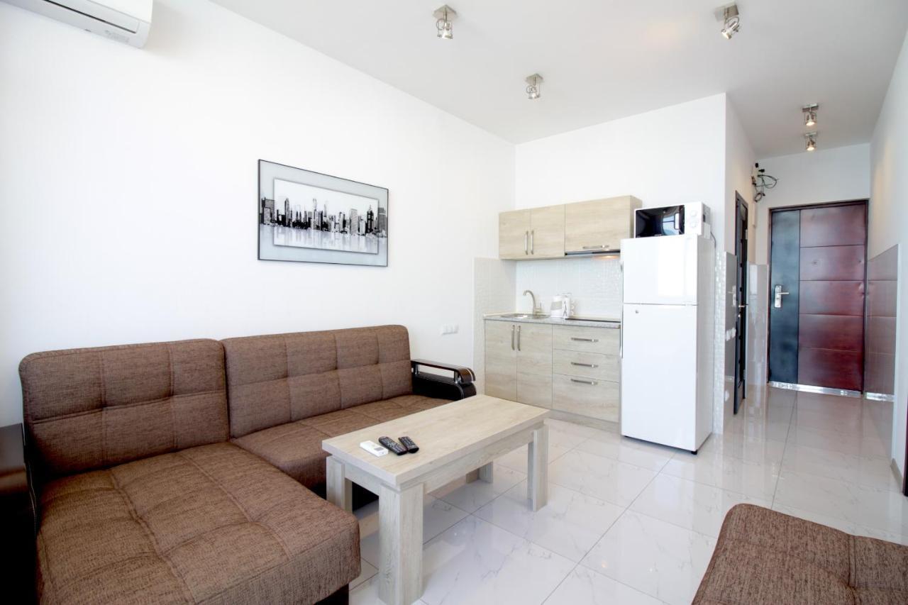 Apartments Inasaredze Батумі Екстер'єр фото