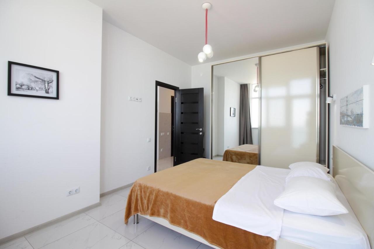 Apartments Inasaredze Батумі Екстер'єр фото